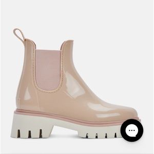 Dolce Vida waterproof beige patent boot